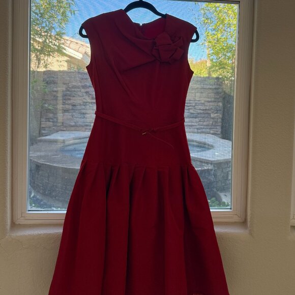 Oscar de la Renta A-Line Dress From the Fall/Winter 2009 Collection. - Picture 2 of 8